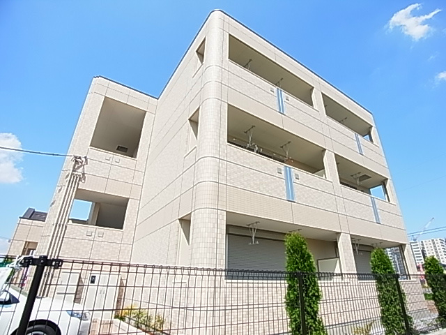 グランド　ライン 302号室 外観