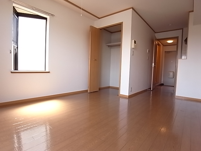 メゾンラフィーネ リビング