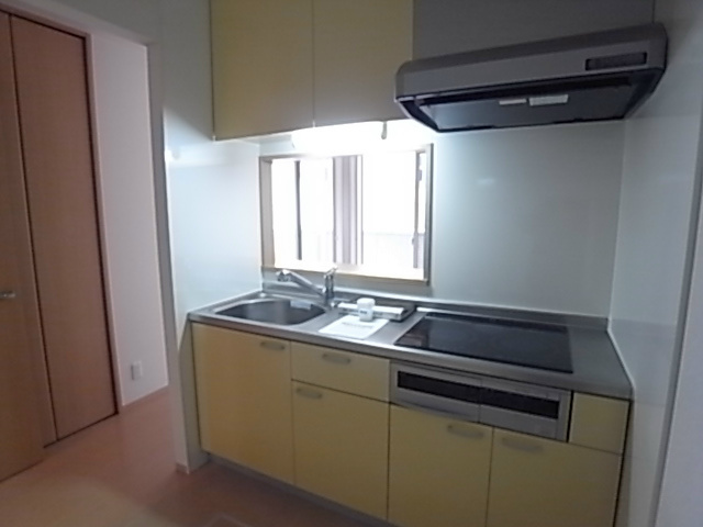 グランブルー キッチン