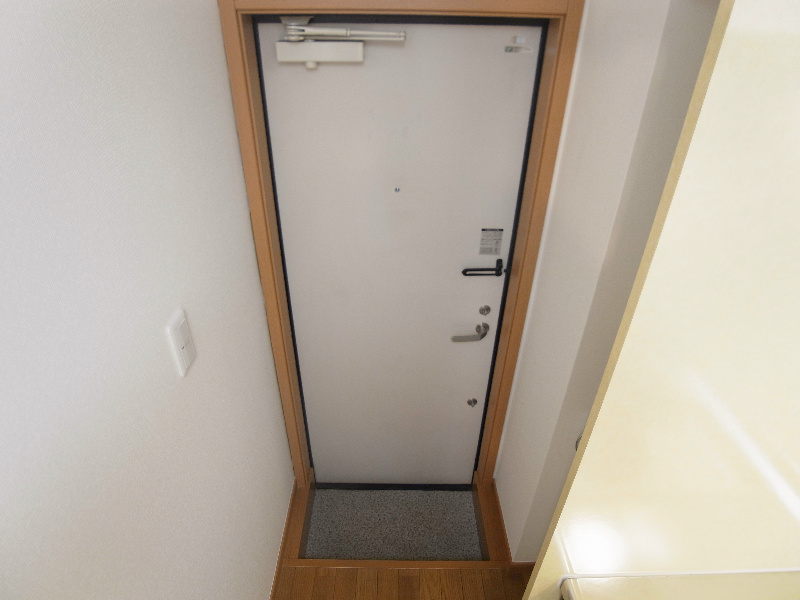 ビフォルテさくら通り 玄関