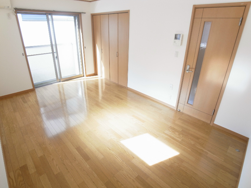 ビフォルテさくら通り リビング