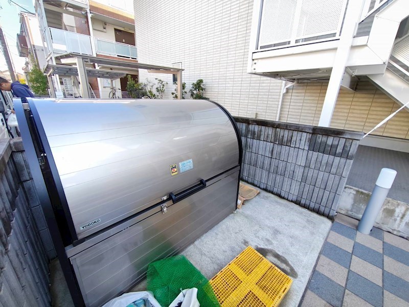 リブリ・June KALUNASIA その他外観3