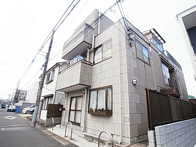 オオツコート 303号室 外観