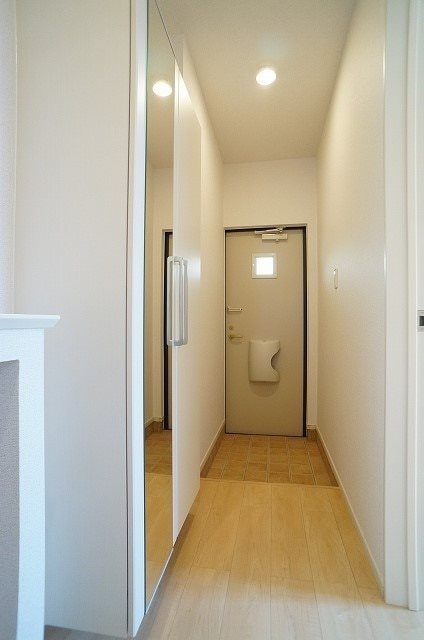 サン・モナーク 玄関