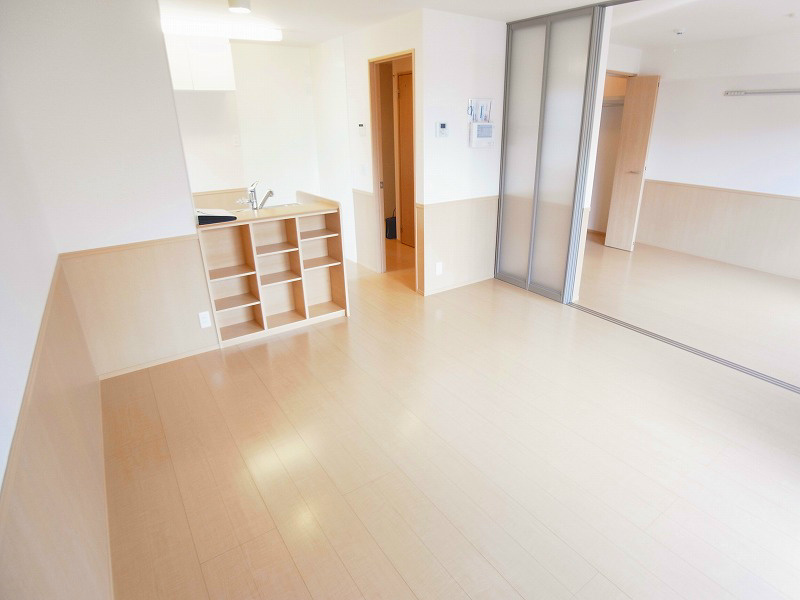 ファミールフラッツ若葉町 リビング