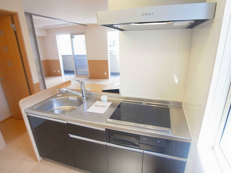 ファミールフラッツ若葉町 キッチン