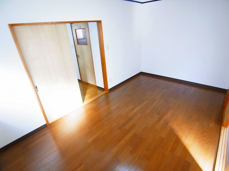 ユーホリアT リビング