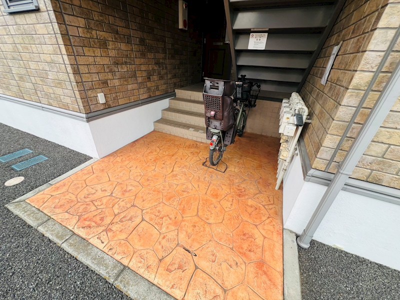 アンクレージュ・VAN エントランス
