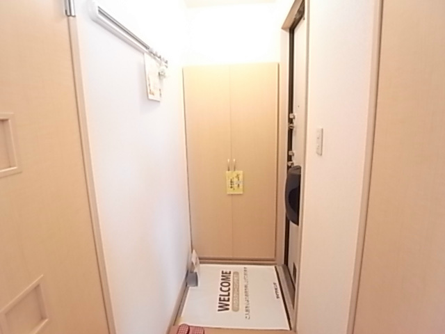 アンクレージュ・VAN 玄関
