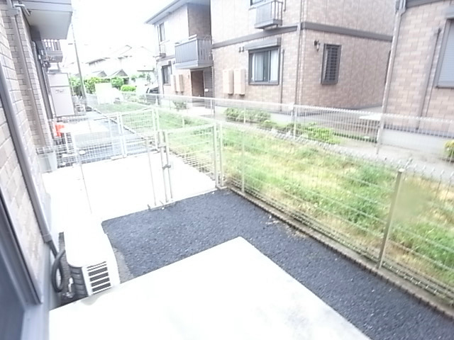 エミール・オガワＢ棟   ベランダ