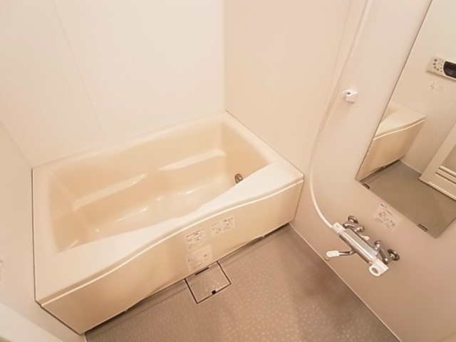 ソルヴェールレジデンス 風呂画像