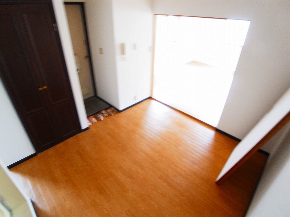 乙顔コーポ リビング