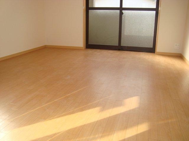 リリーガーデン リビング