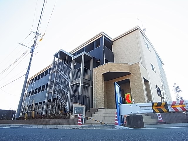 ブライト　セゾン  301号室 外観