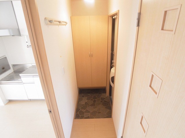 ツインハイムＥ 玄関