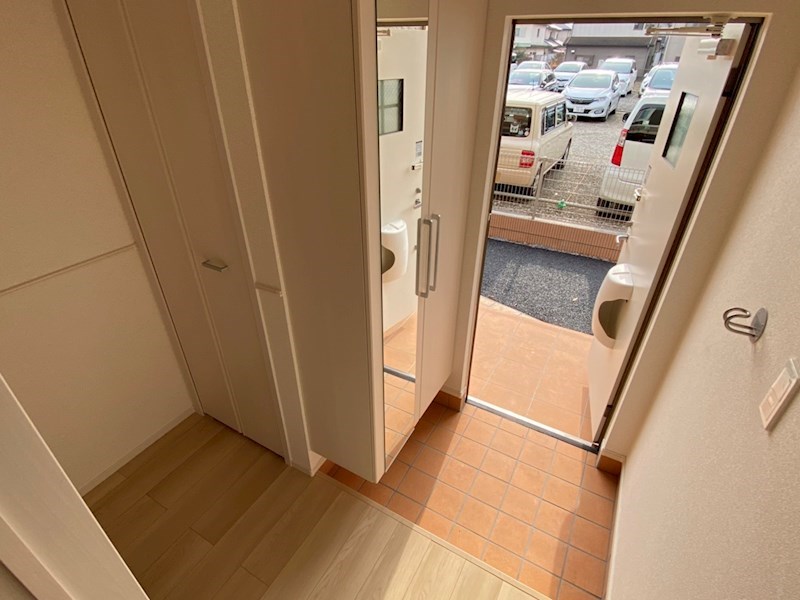 サンストーンⅢ  玄関