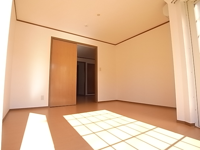 クレストファイン リビング