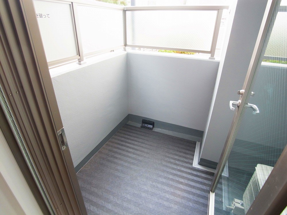 クレストタップ綾瀬 ベランダ