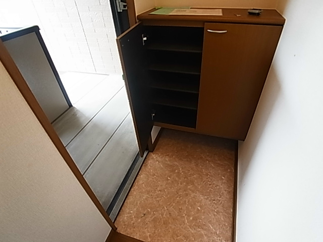 サンライズ馬橋  玄関