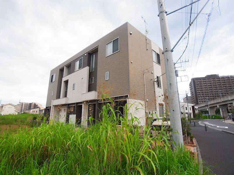 アビタシオン柏の葉Ⅱ  301号室 外観