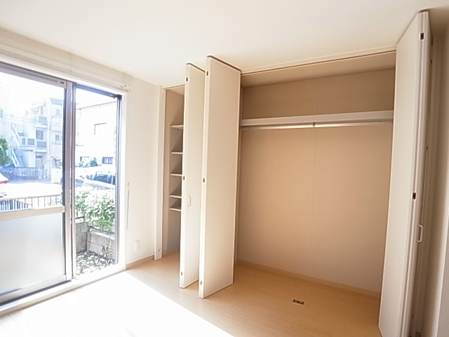 メゾンドール石和 ベッドルーム