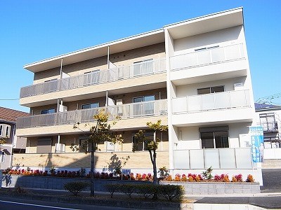 ジヴェルニー 102号室 外観