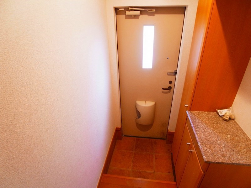 デュエット弐番館 玄関