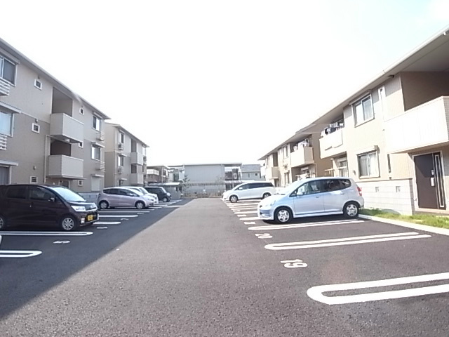 バリスサイトＡ 駐車場