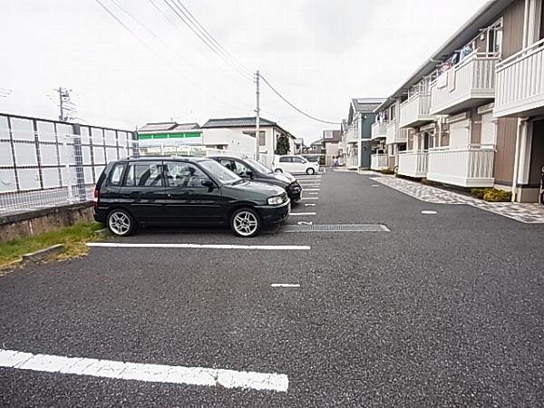 リビングタウン大金平B その他外観1