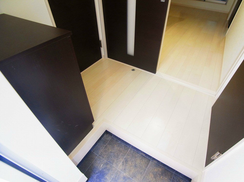 コンフォルト 玄関