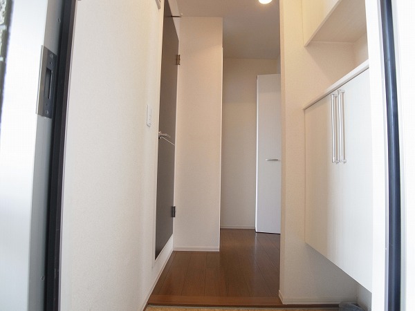 グラン・ヴェルジェⅢ 玄関