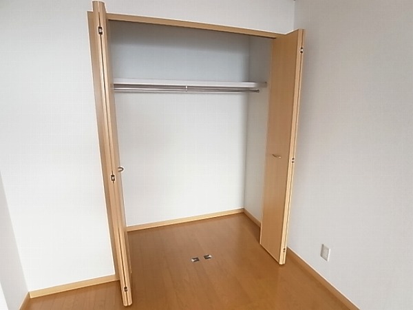 サン・モールⅡ その他3