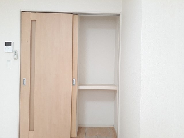 イセソラージュＢ  その他5