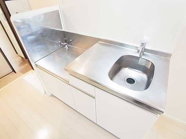 クリスタル青井Ⅰ キッチン