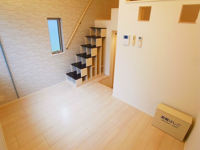 ハーモニーテラス大谷田 リビング