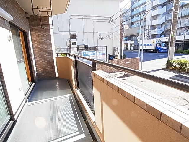 ヴァーグ壱番館 ベランダ