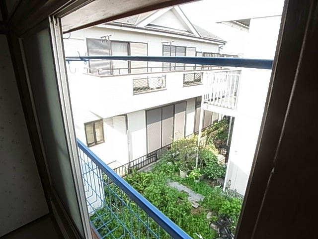 長田荘 ベランダ
