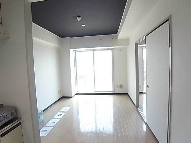 INSURANCE　BLDG.Ⅱ リビング