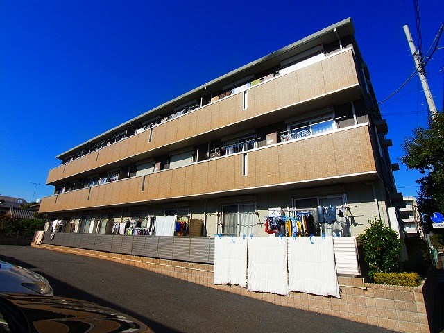 シトロン フレア 外観写真