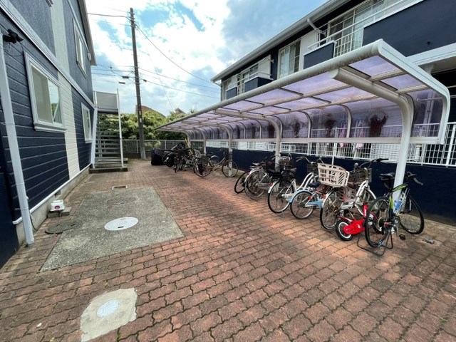 ビレッジくぬぎやま　C棟  その他外観2