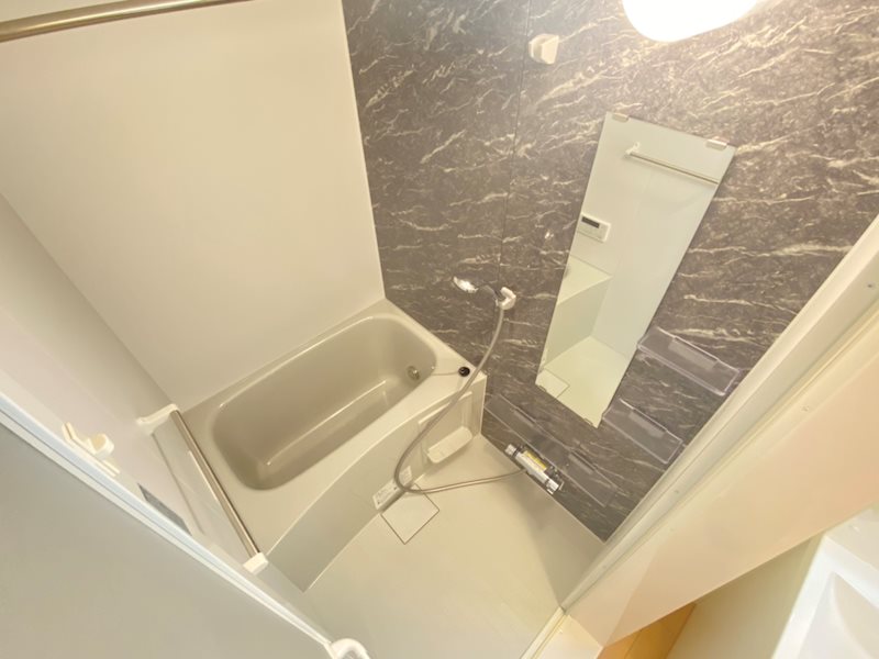 シャイン　グローブ  風呂画像