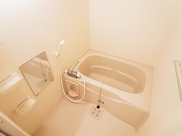 ボナール１ 風呂画像