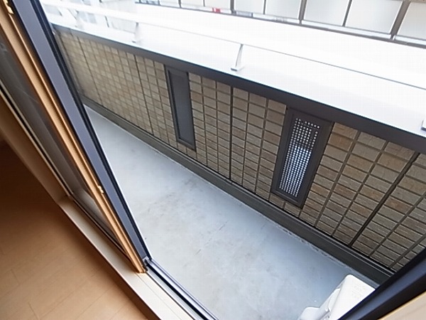 コンフォール.Ｋ ベランダ