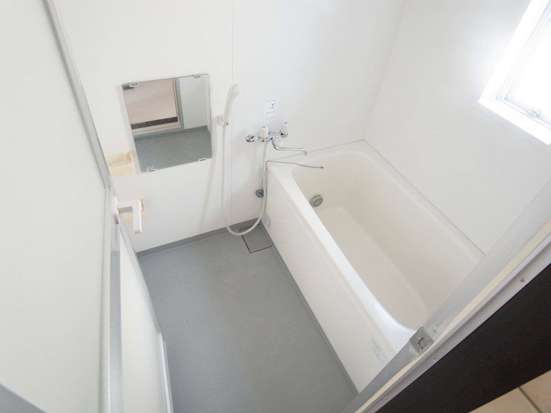 オリーブガーデン 風呂画像