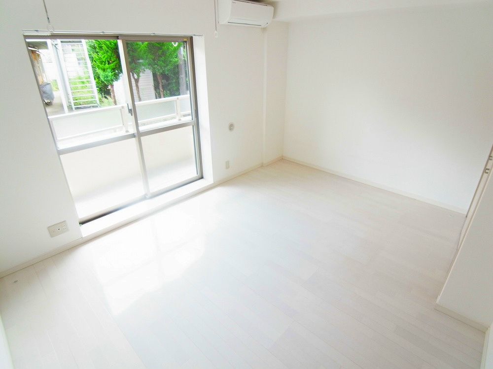 ロイヤルパレス ベッドルーム