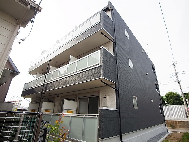 リブリ・ラ・ルーチェ新松戸 205号室 外観