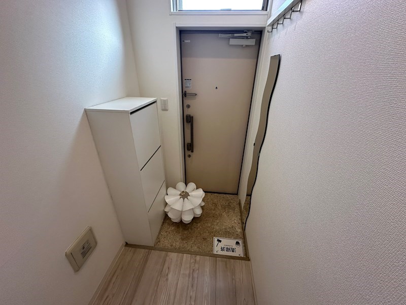 リーテンリュカ西新井 玄関