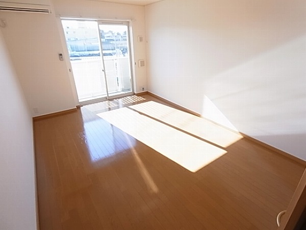 ストロベリー・カーサⅤ ベッドルーム