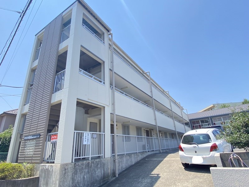 キャトル白山  302号室 外観