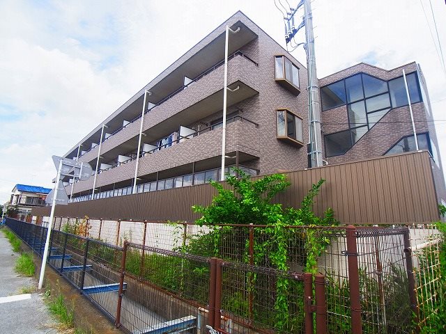 ブライトオーク 203号室 外観